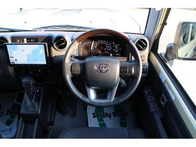 صورة 17 لـ 2025 Toyota LAND CRUISER 70