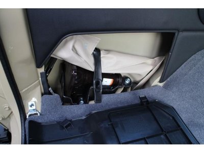 صورة 36 لـ 2025 Toyota LAND CRUISER 70