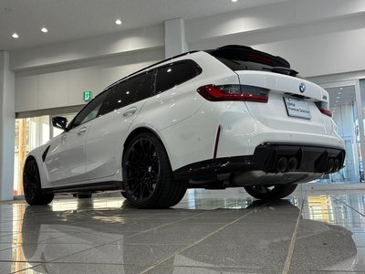 2025 BMW M3 TOURING thumbnail 42