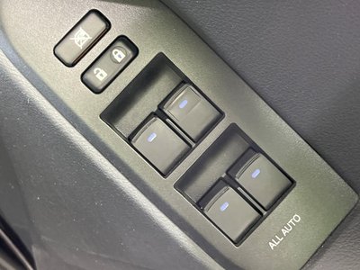 2023 Toyota LAND CRUISER PRADO thumbnail 40