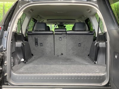 2023 Toyota LAND CRUISER PRADO photo 11