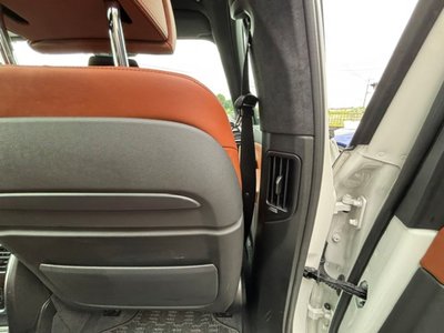 2021 BMW X7 thumbnail 50