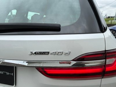 2021 BMW X7 thumbnail 19