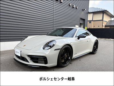 2024 Porsche 911 photo 2