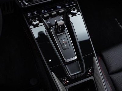 2024 Porsche 911 thumbnail 24