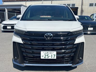 2025 Toyota VELLFIRE photo 2