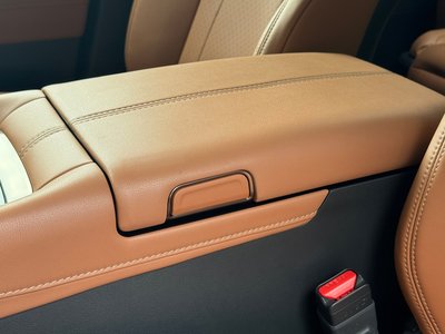 2025 Toyota VELLFIRE photo 56