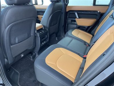 2023 LAND Rover DEFENDER thumbnail 25