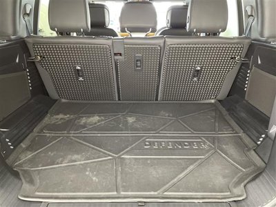 2023 LAND Rover DEFENDER thumbnail 26