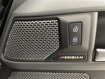 2023 LAND Rover DEFENDER photo 8
