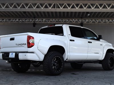 2020 Toyota TUNDRA photo 8