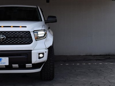 2020 Toyota TUNDRA thumbnail 33