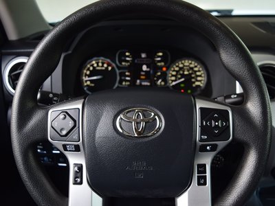 2020 Toyota TUNDRA thumbnail 17