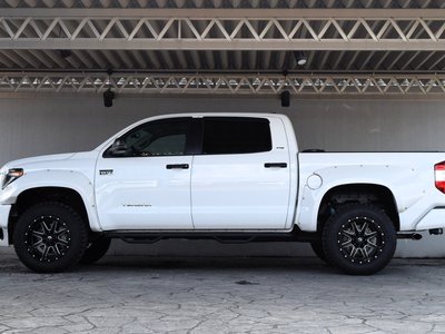 2020 Toyota TUNDRA photo 5
