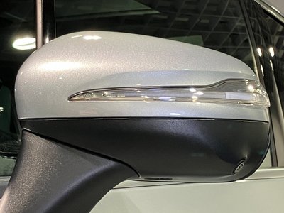 2025 Mercedes-BENZ EQE thumbnail 44
