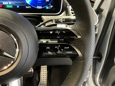 2025 Mercedes-BENZ EQE thumbnail 23