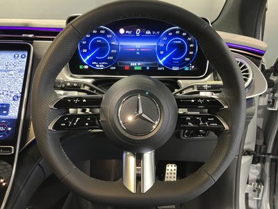 2025 Mercedes-BENZ EQE thumbnail 21