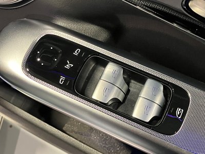 2025 Mercedes-BENZ EQE thumbnail 65