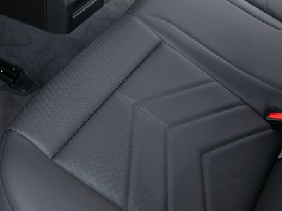 صورة مصغرة 65 لـ 2025 BMW 5 SERIES TOURING