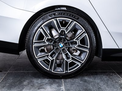 صورة مصغرة 39 لـ 2025 BMW 5 SERIES TOURING