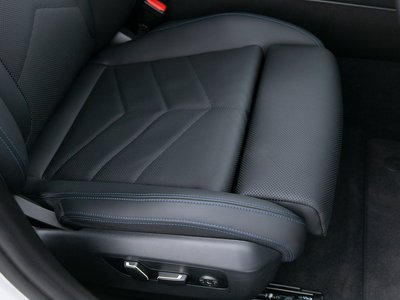صورة مصغرة 47 لـ 2025 BMW 5 SERIES TOURING