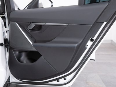 صورة مصغرة 72 لـ 2025 BMW 5 SERIES TOURING