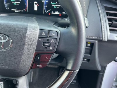 صورة 8 لـ 2024 Toyota ALPHARD