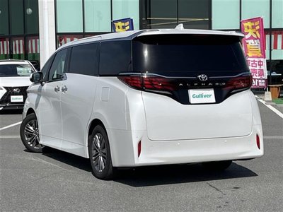 صورة 43 لـ 2024 Toyota ALPHARD