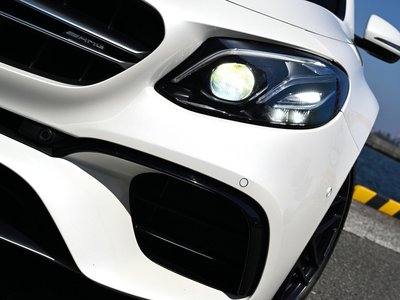 2018 Mercedes-BENZ E-CLASS AMG photo 12