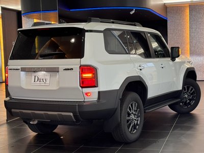 صورة 33 لـ 2025 Toyota LAND CRUISER 250