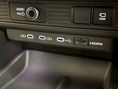 صورة 65 لـ 2025 Toyota LAND CRUISER 250