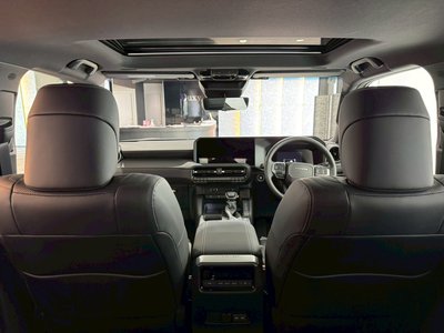 صورة 50 لـ 2025 Toyota LAND CRUISER 250