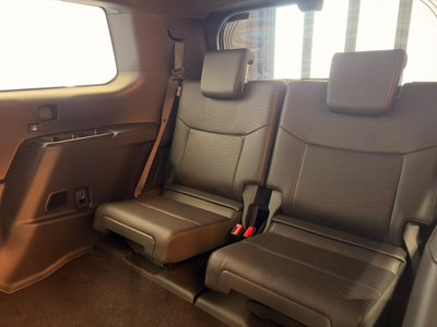 صورة 48 لـ 2025 Toyota LAND CRUISER 250