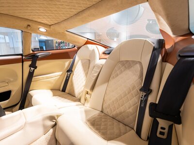 صورة 22 لـ 2003 Aston Martin V12 VANQUISH