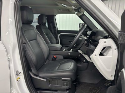 2023 LAND Rover DEFENDER thumbnail 43