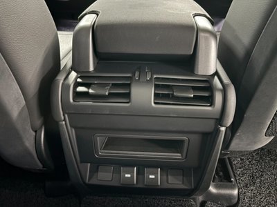 2023 LAND Rover DEFENDER thumbnail 45