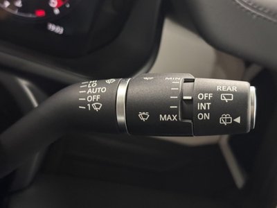 2023 LAND Rover DEFENDER thumbnail 38