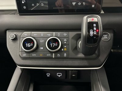 2023 LAND Rover DEFENDER thumbnail 28