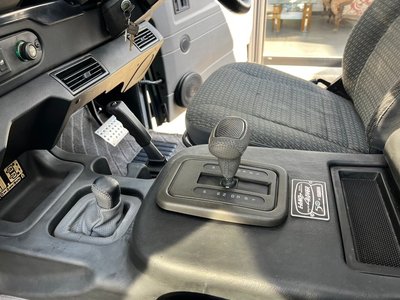 1998 LAND Rover DEFENDER photo 14