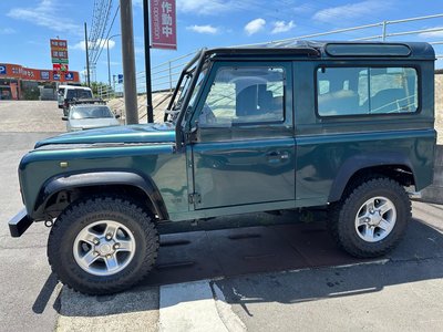 1998 LAND Rover DEFENDER photo 2