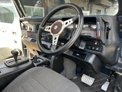 1998 LAND Rover DEFENDER photo 11