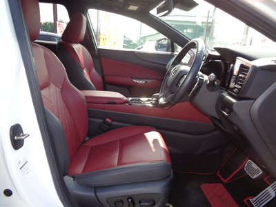 صورة 20 لـ 2025 Lexus NX