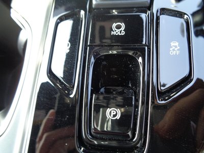 صورة 34 لـ 2025 Lexus NX