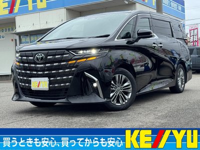 2025 Toyota ALPHARD photo 1