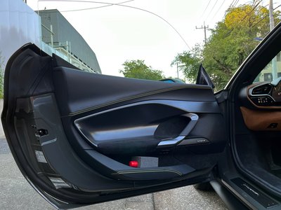 2025 Ferrari 296 GTS 照片 14