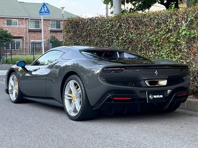 2025 Ferrari 296 GTS 照片 8