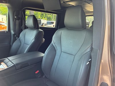 صورة 34 لـ 2023 Toyota ALPHARD