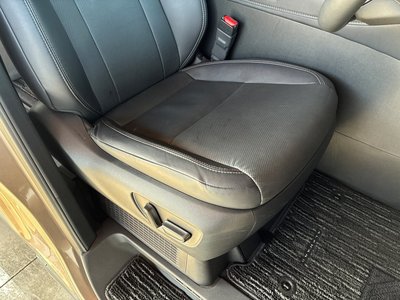 صورة 29 لـ 2023 Toyota ALPHARD