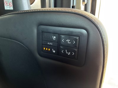 صورة 43 لـ 2023 Toyota ALPHARD