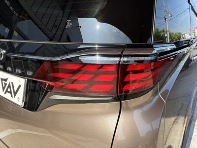 صورة 56 لـ 2023 Toyota ALPHARD